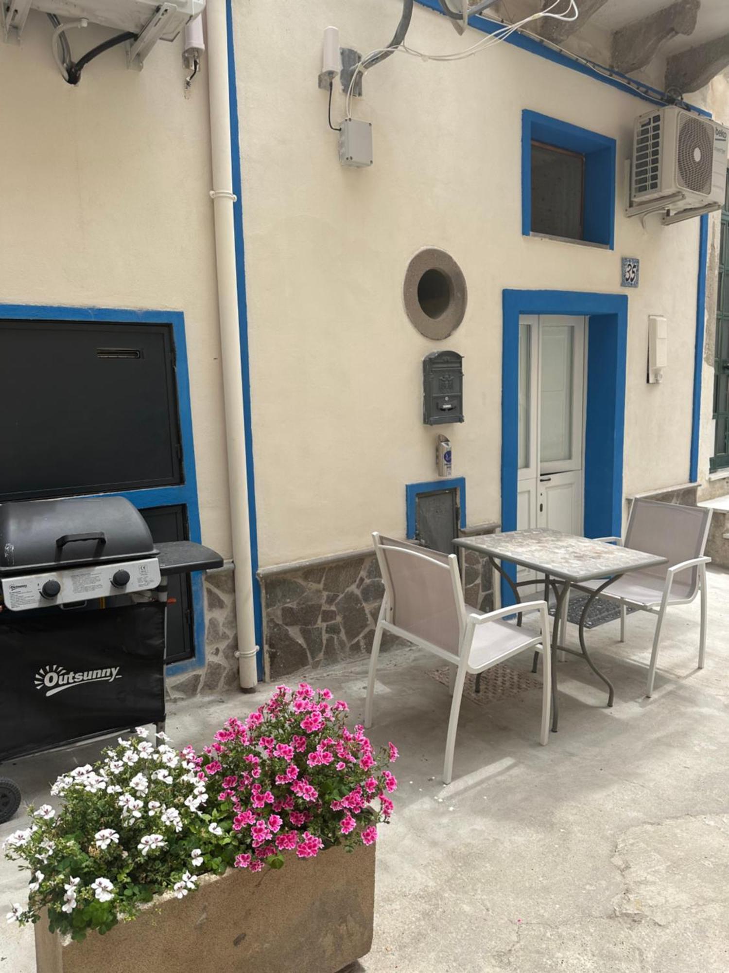 Itaca Villa Lipari  Exterior photo